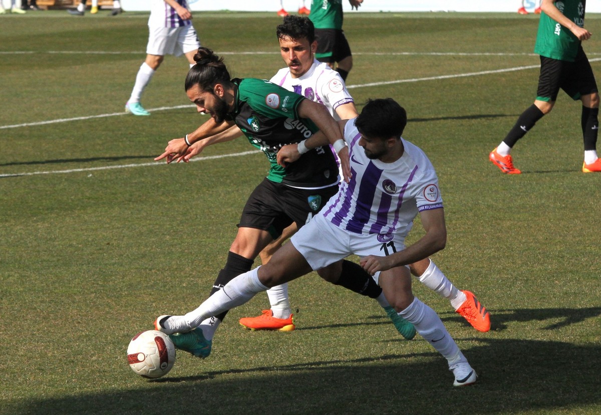 Ankara Keçiörengücü 2-2 Kocaelispor 