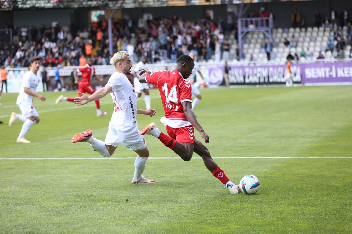 Emre Gökdemir İnşaat Ankara Keçiörengücü: 0 - Central Hospital Ümraniyespor: 1
