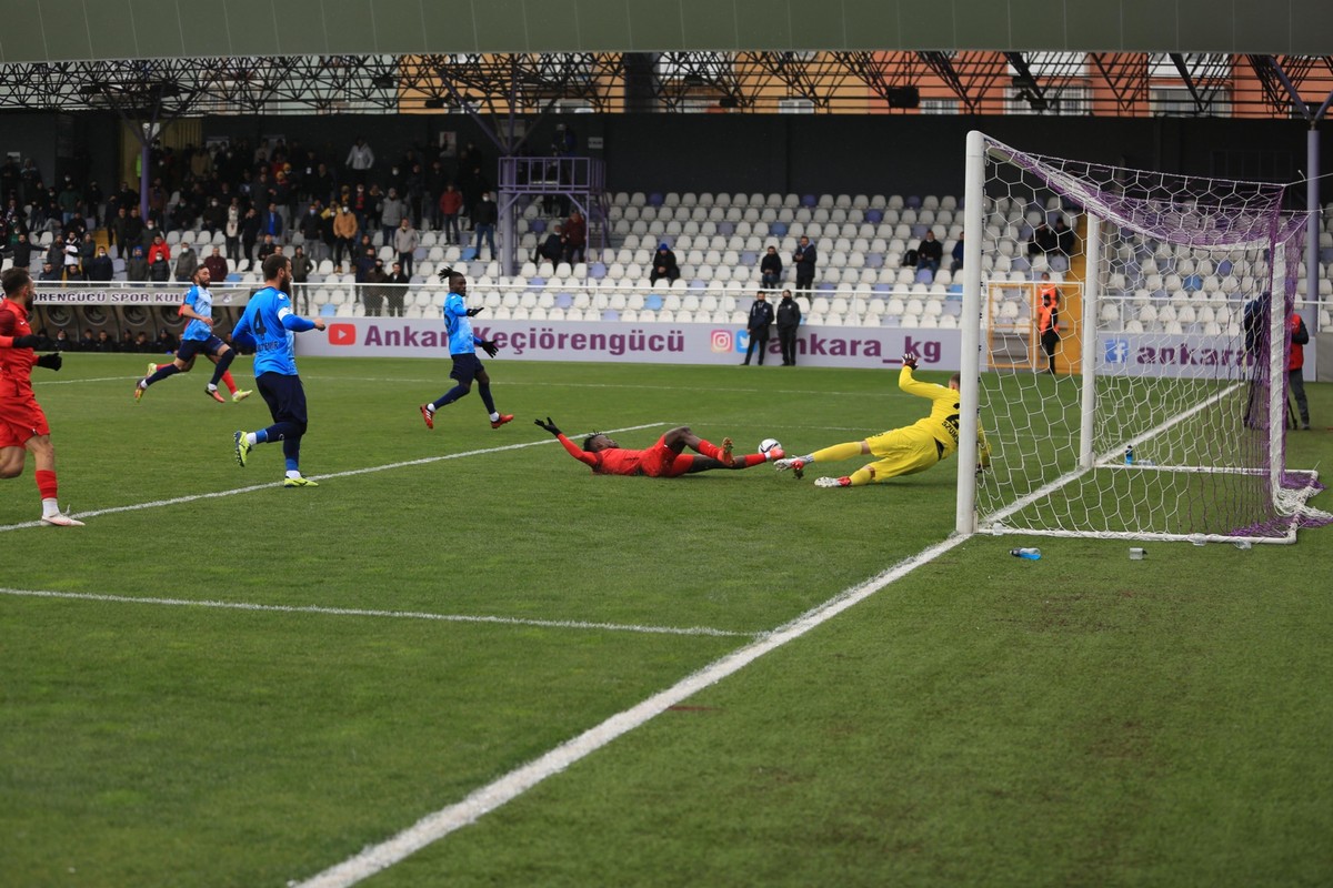 Ankara Keçiörengücü: 3 - BB Erzurumspor: 3