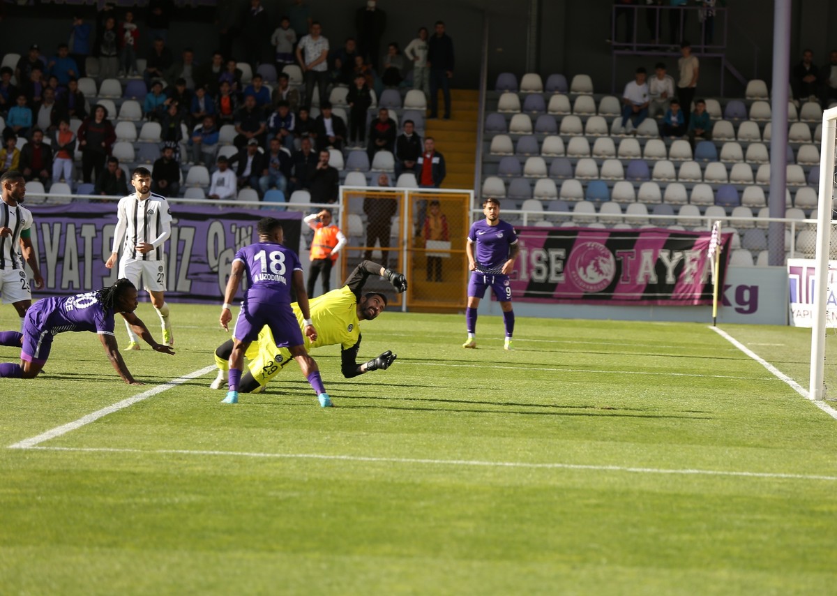 Ankara Keçiörengücü 2-1 Manisa FK