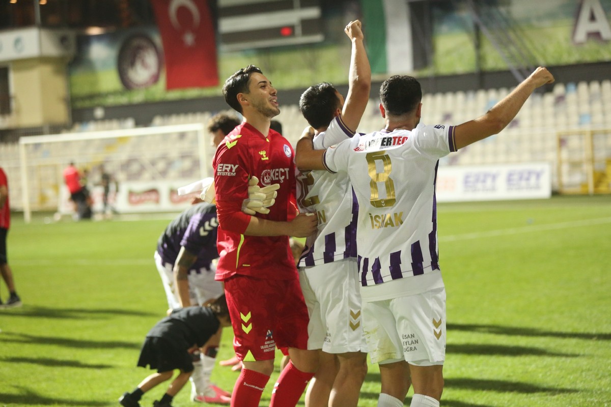 Keçtaş Ankara Keçiörengücü: 3-Sarıyer: 0