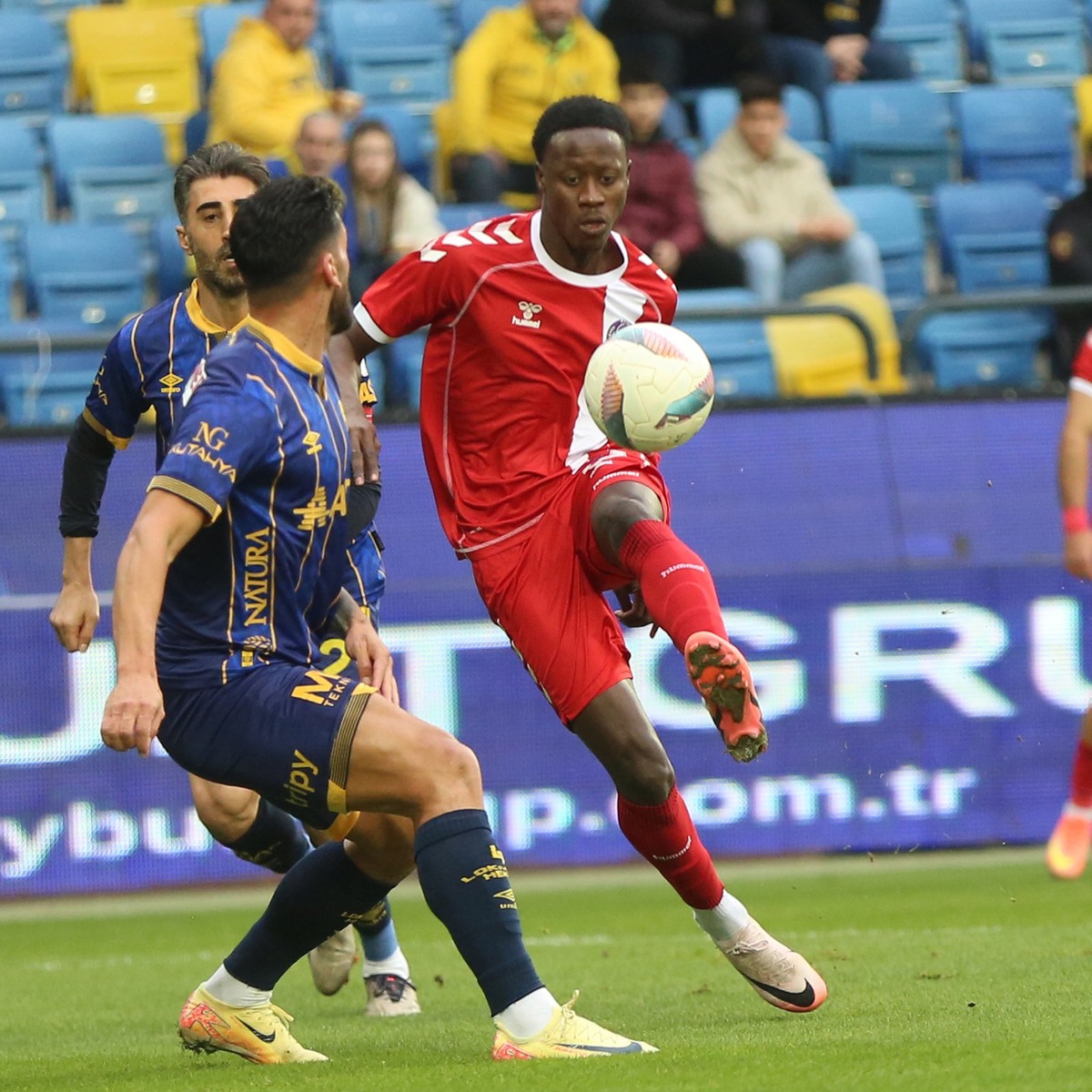 MKE Ankaragücü: 2 - Ankara Keçiörengücü: 0