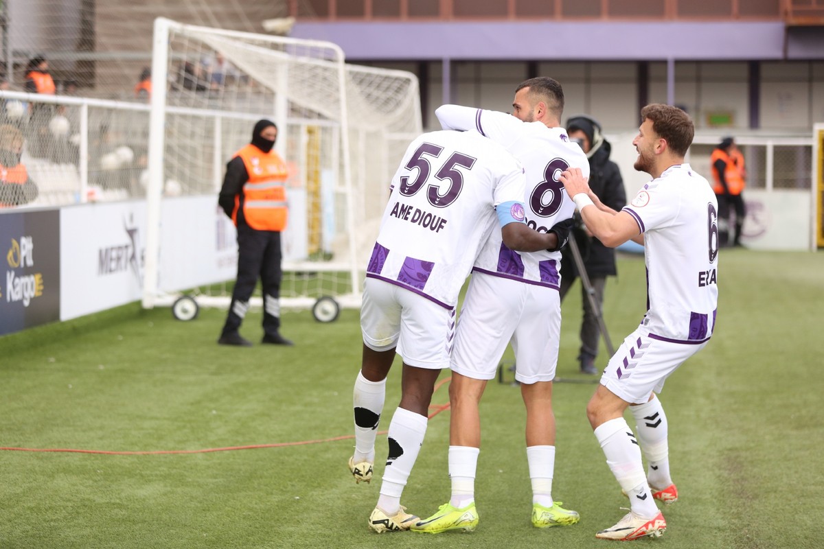 Emre Gökdemir İnşaat Ankara Keçiörengücü 3-0 Adanaspor A.Ş.
