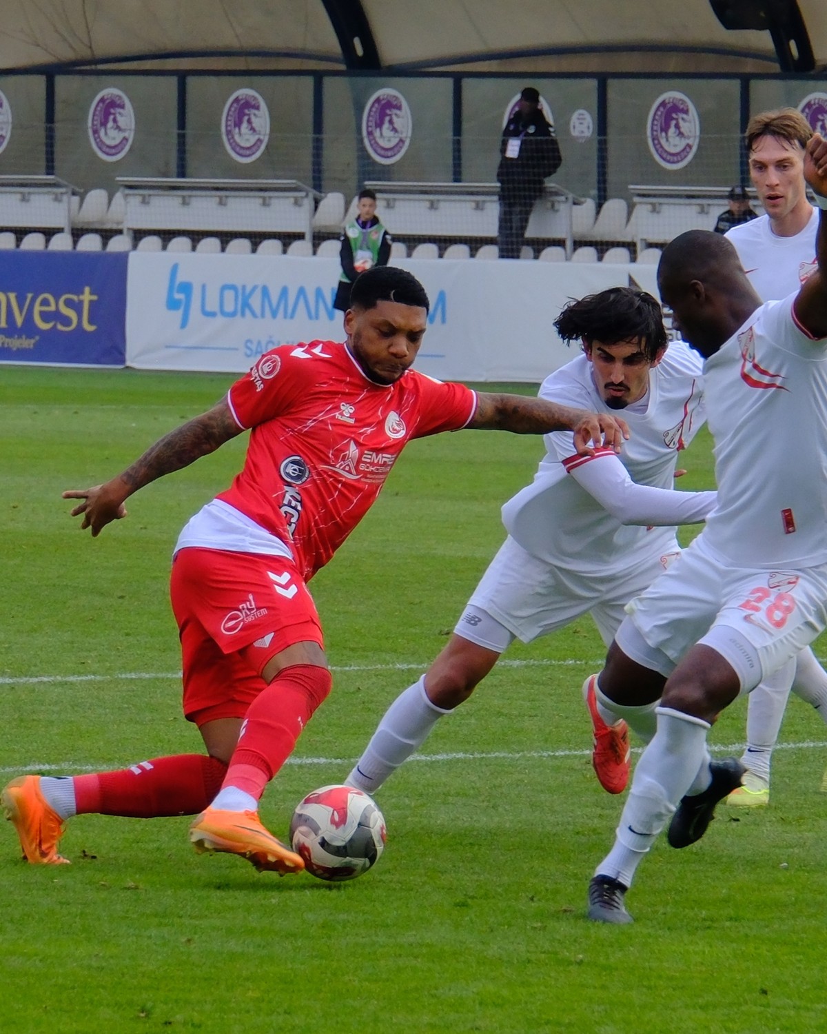 Emre Gökdemir İnşaat Ankara Keçiörengücü: 5 Boluspor: 1