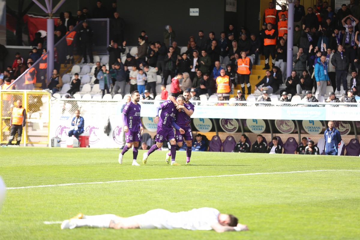 Emre Gökdemir İnşaat Ankara Keçiörengücü: 3 - İmaj Altyapı Vanspor FK: 0